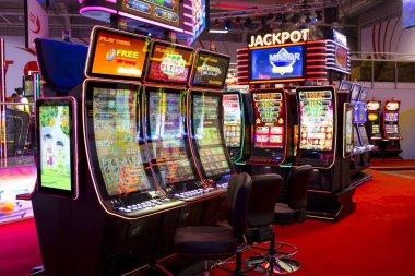 Roulette table view with studio lighting and monitor display